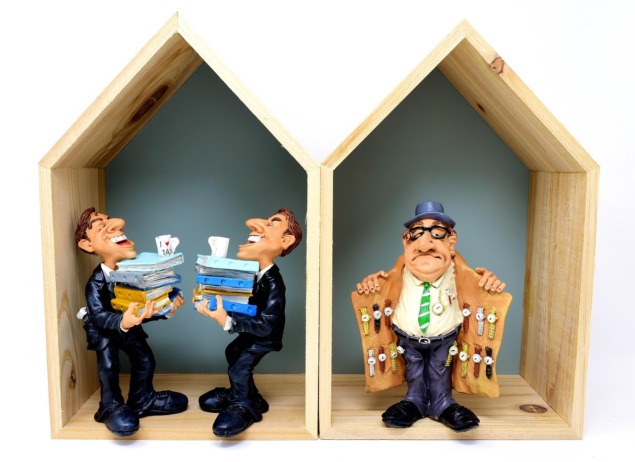 How do I legally structure my business to minimize tax liability while staying compliant?